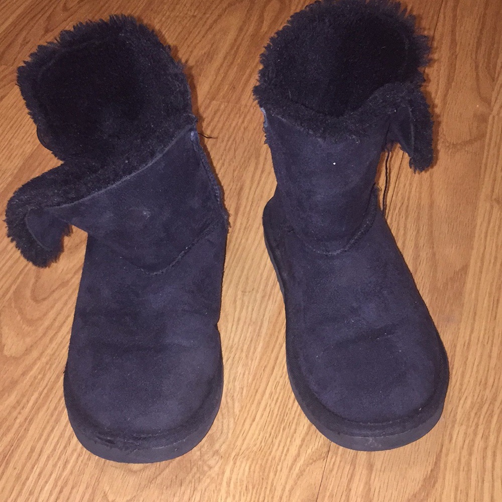 Ugg kid boots